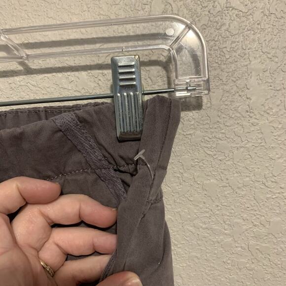 Tommy Bahama Grey Drawstring Joggers 10 - Picture 4 of 14